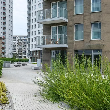 شقة Lily - Close To Centre And Airport