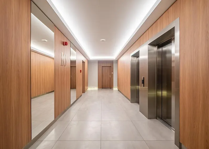 Lily - Close To Centre And Airport 格但斯克