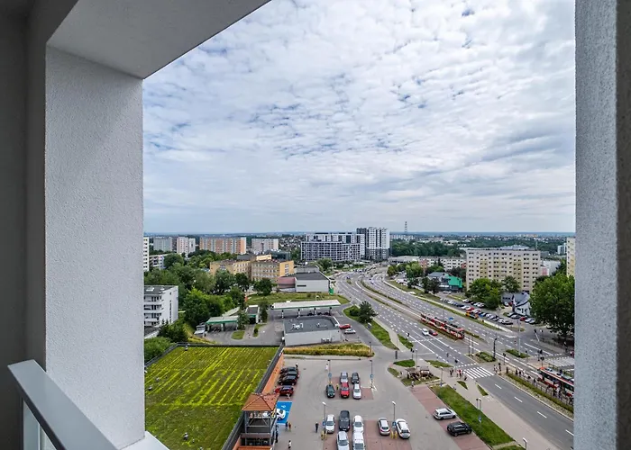 Lily - Close To Centre And Airport