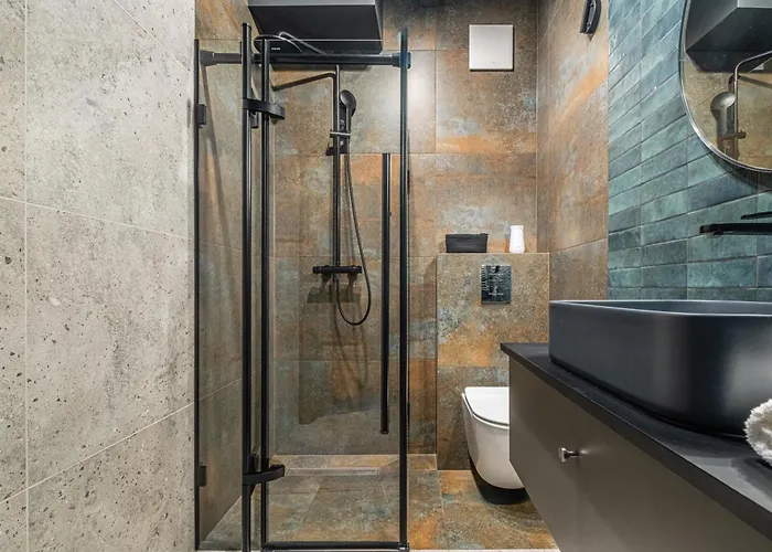 Lily - Close To Centre And Airport *